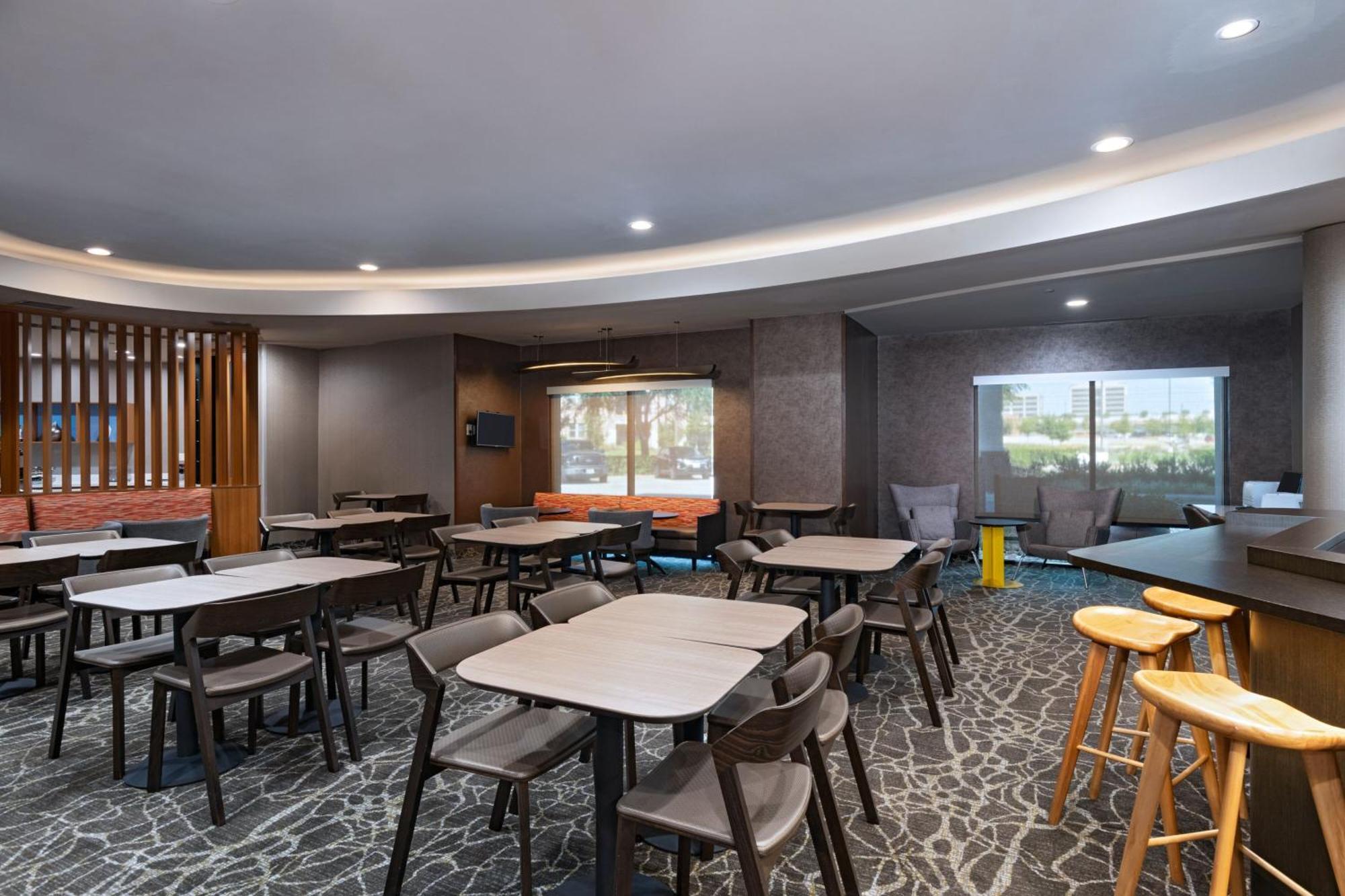 Springhill Suites By Marriott Dallas Dfw Airport East Las Colinas Irving Luaran gambar